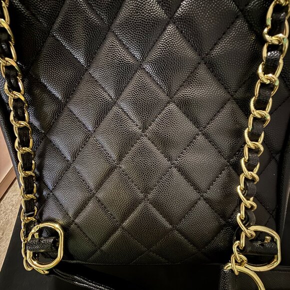 STUNNING VIP FASHON BACKPACK-BRAND NEW-BLACK & GOLD - Picture 8 of 8